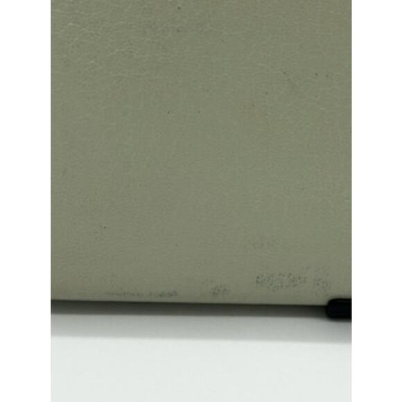 Celine Continental Wallet*Long Zip Around Light‎ Sage Green*Gorgeous! - Picture 9 of 13